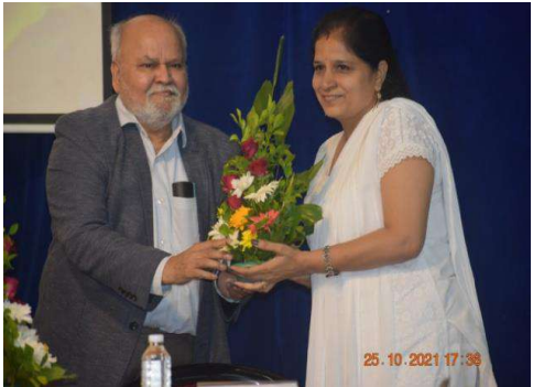 Mrs Geeta Sharma